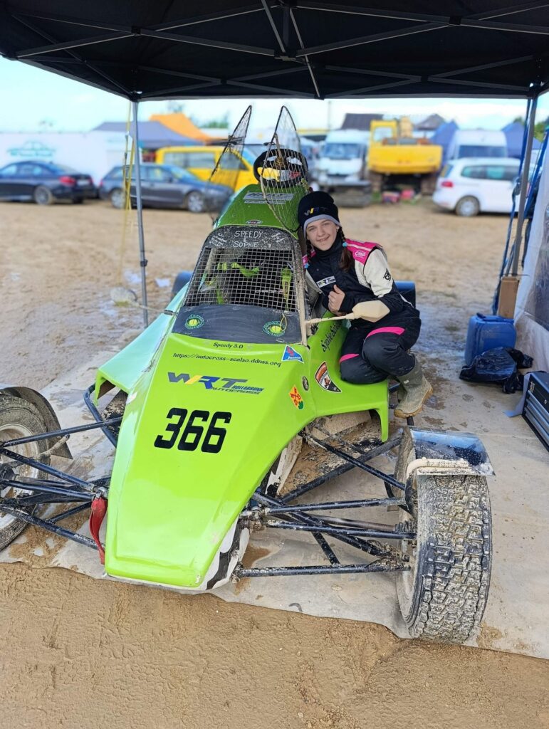 Sophie mit Buggy